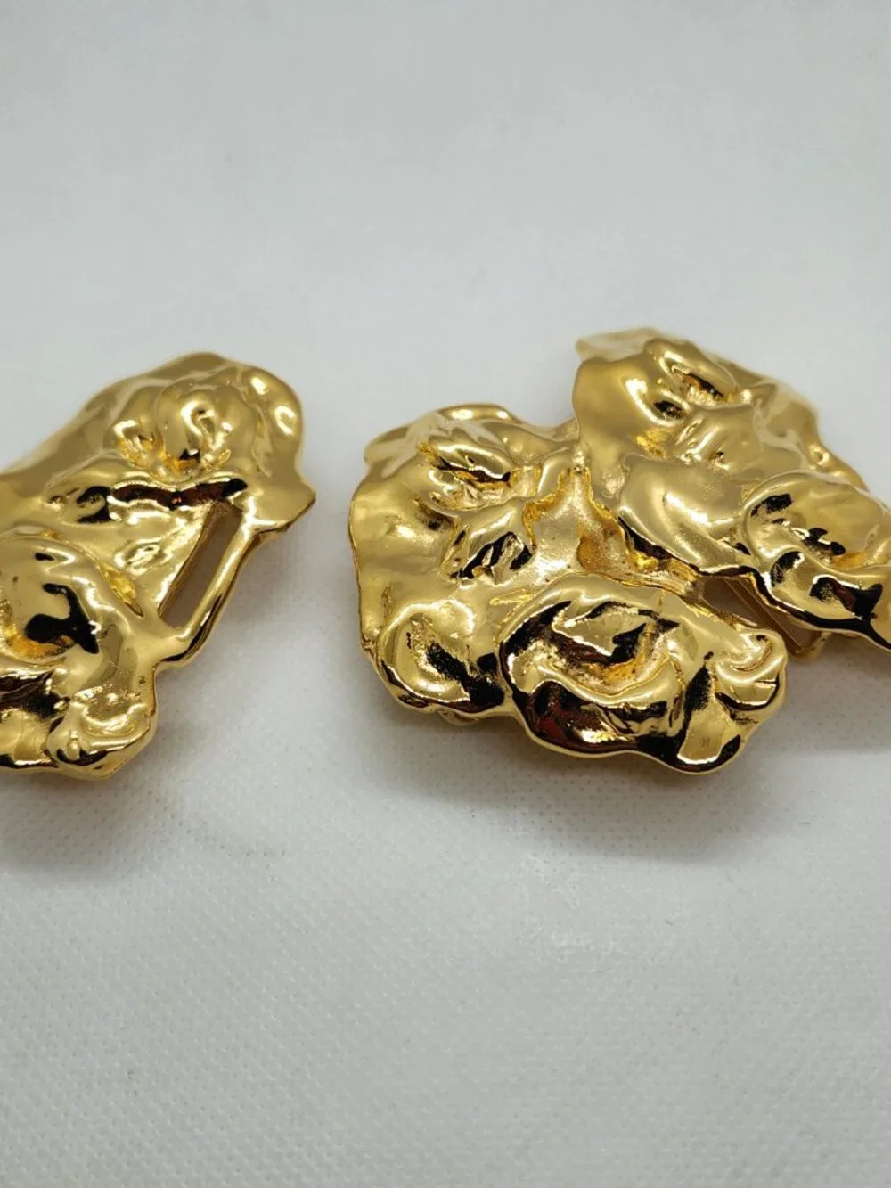 LAUREN J Womens Goldtone 2 Piece Belt Buckle Abstract Nugget Molton Gold Design